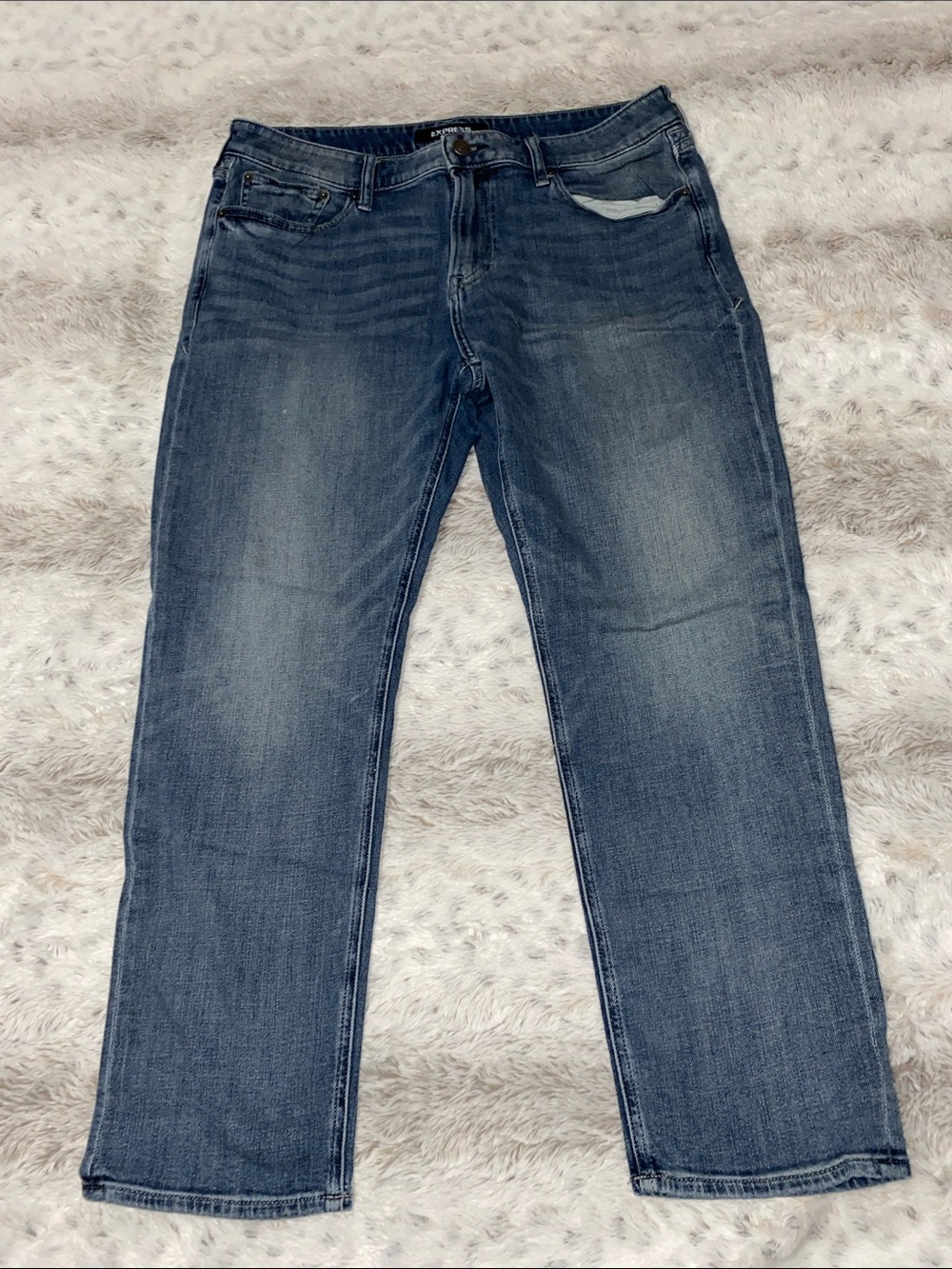 Express Men's Dark Wash Straight Jeans